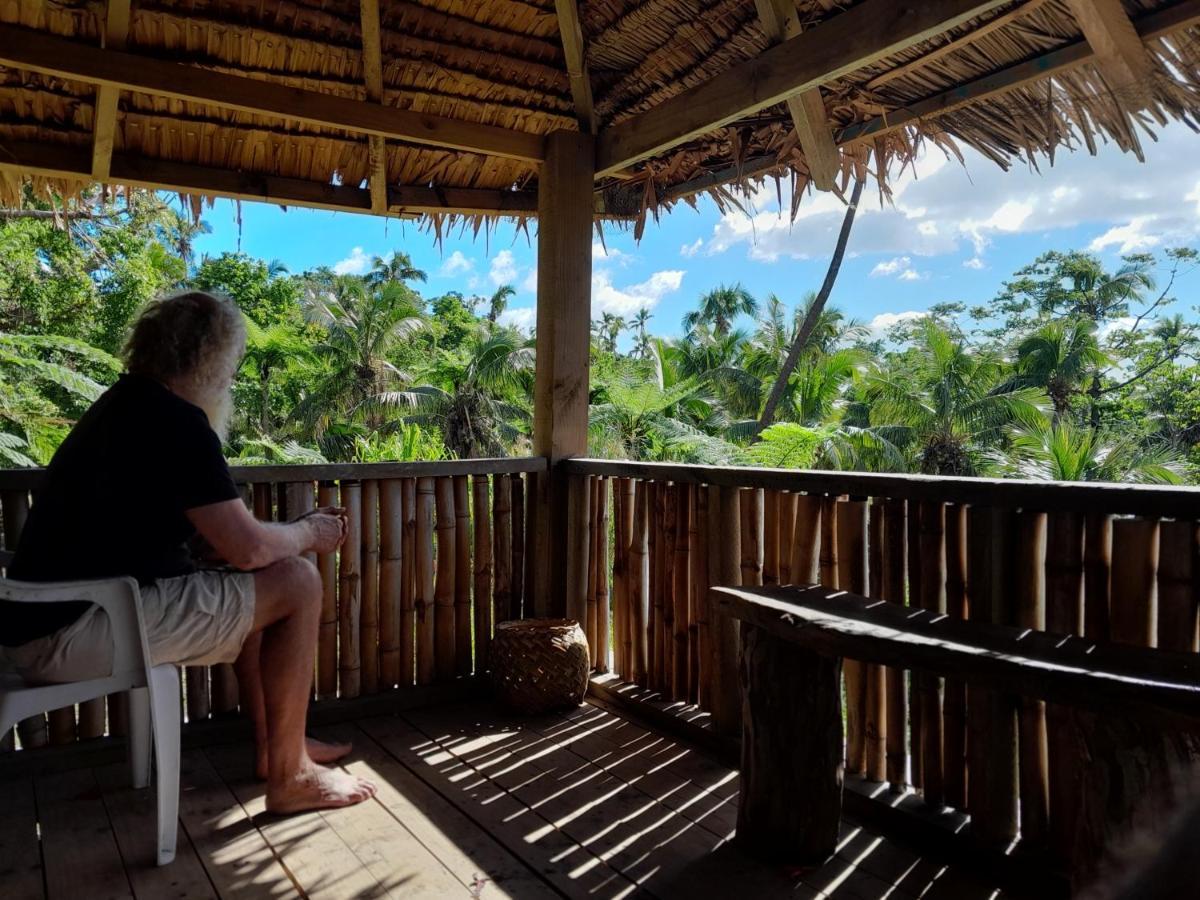 Castle Tree House And Bungalow White Sands Exterior photo