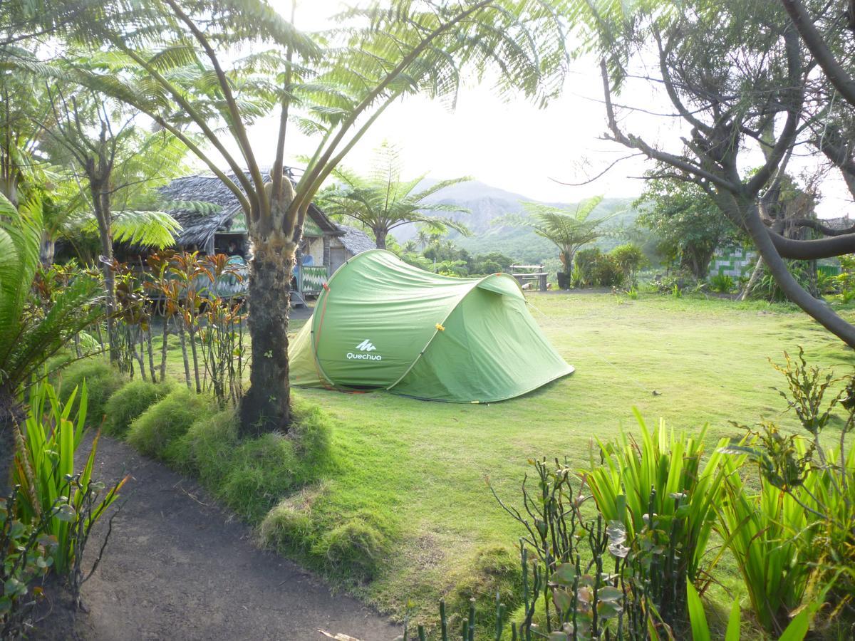 Castle Tree House And Bungalow White Sands Exterior photo